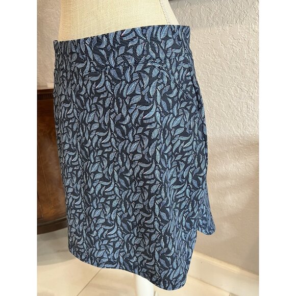 Peter Millar Womens Blue Leaf Pattern Golf Skirt L /Pockets Polyester Spandex - Picture 2 of 8